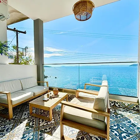 Candi Luxury 2 شقة